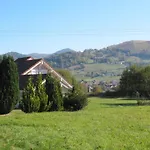 Vue Sur La Montagne Au Centre De *