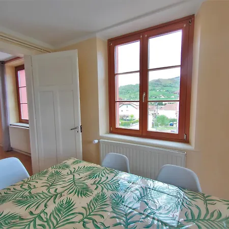 Apartamento Vue Sur La Montagne Au Centre De